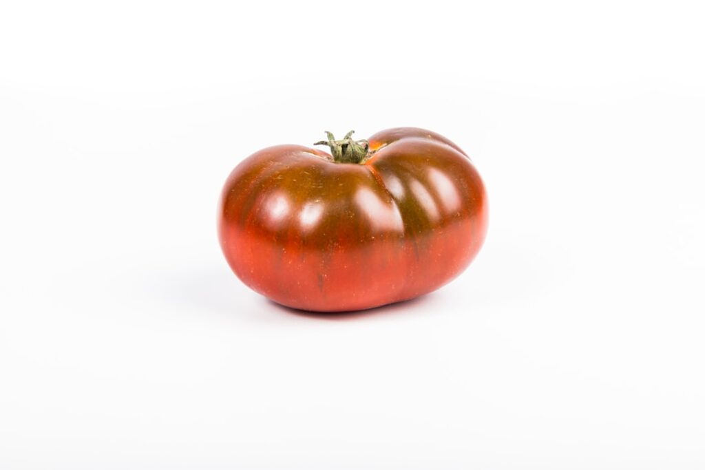 découvrez le goût savoureux et la texture juteuse de la tomate beefsteak, idéale pour vos salades et plats cuisinés. apprenez à la cultiver et à la sublimer dans vos recettes.